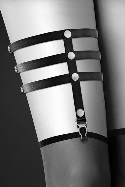 Гартер на ногу Bijoux Pour Toi – 3 THONGS Black, сексуальна підв’язка, екошкіра (SO2219)
